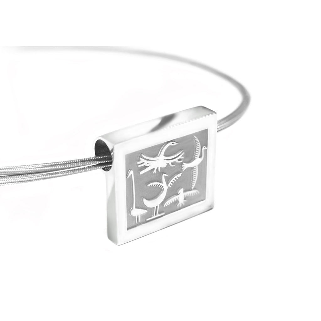 intermezzo - jurassic bird pendant