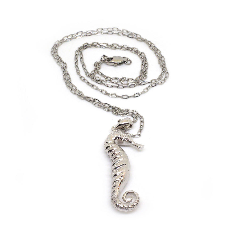 oceanus - seahorse pendant